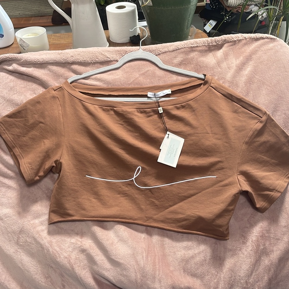 *SALE* Egreis Crop Top - Picture 5 of 6